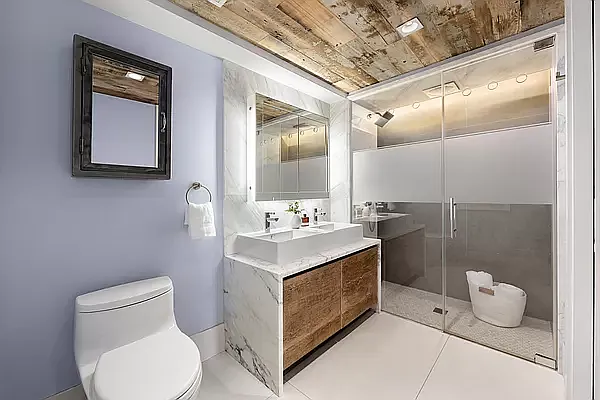 Rented by Compass | media 10