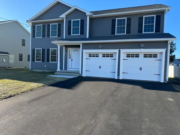 44 Crestwood St, Chicopee, MA 01020