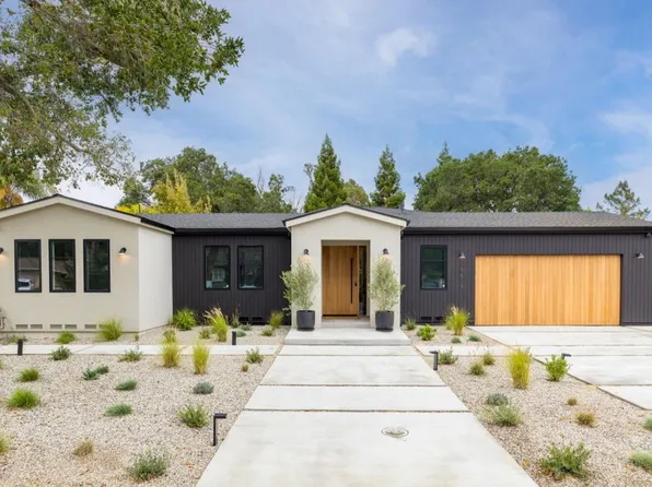 18639 Ravenwood Dr, Saratoga, CA 95070