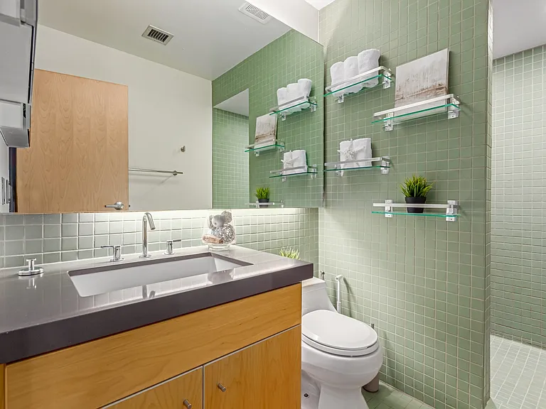 727 E Portland St #3 — Photo 21
