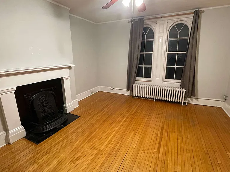167 King St E #3 — Photo 3