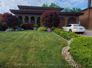 44 Wigwoss Dr, Vaughan, ON L4L 2P8