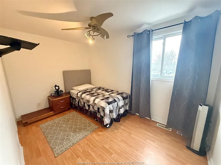 10664 Atwater Cres #MAIN — Photo 12
