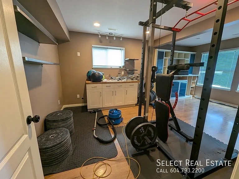 36220 Shadbolt Ave — Photo 36