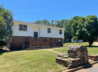 3560 Naylor Dr, Memphis, TN 38128