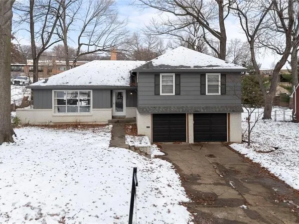 5600 W 63rd Ter, Mission, KS 66202