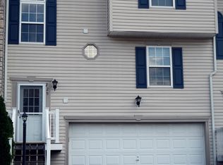 229 Manor View Dr, Manor, PA