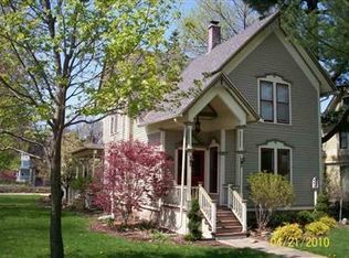 614 Adelaide St, Fenton, MI 48430