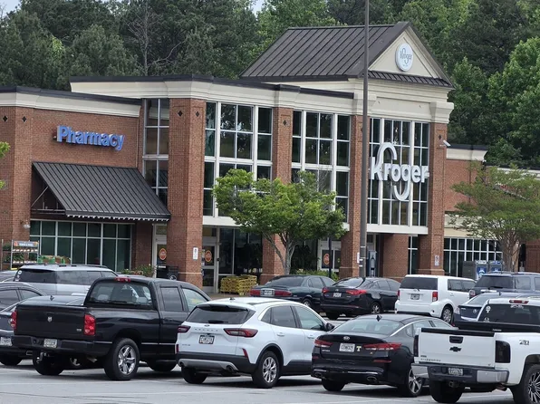 4435 Hiram Lithia Springs Rd, Powder Springs, GA 30127