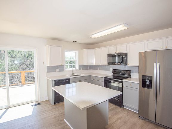 5th image of 249 Noahs Rd