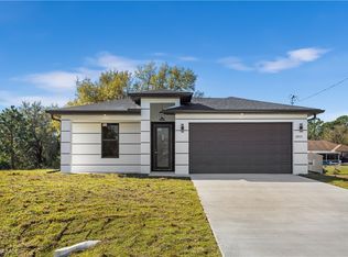 2813 50th St SW, Lehigh Acres, FL 33976