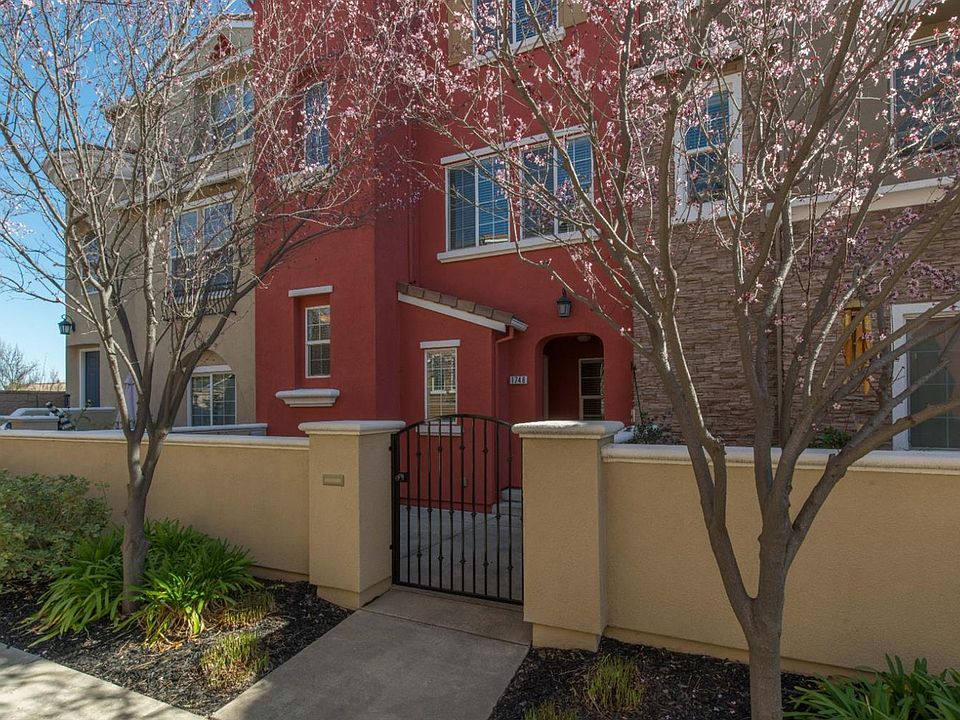 1st image of 1748 Camino Real Way