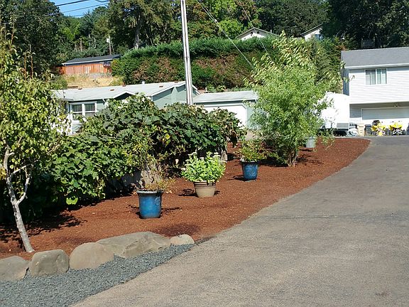 3rd image of 300 S Park St
