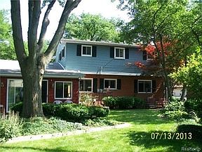 2nd image of 29620 Gaylord Ct