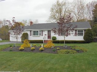 18 Kennedy Dr, Biddeford, ME 04005