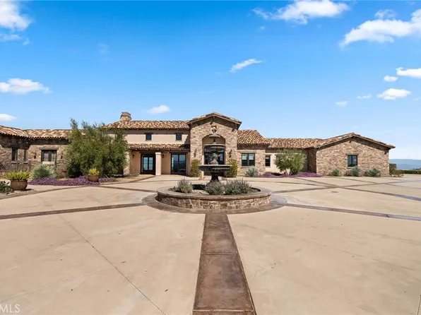 15620 El Pozito Dr, Perris, CA 92570