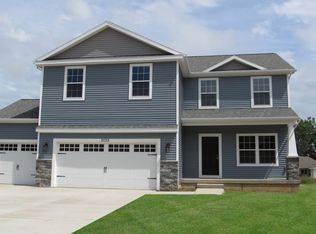 6625 Thunder Ln, Lansing, MI 48906