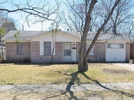 1st image of 2304 Sybil Dr