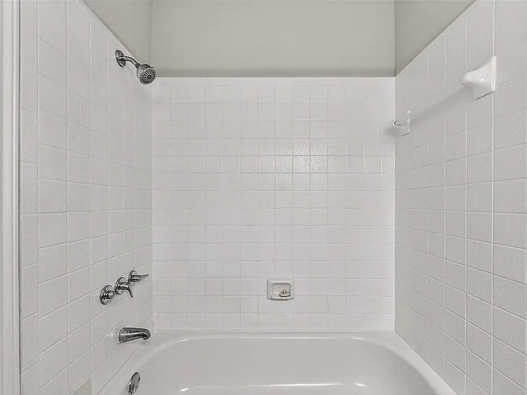 3700 W Clay St #244 — Photo 15
