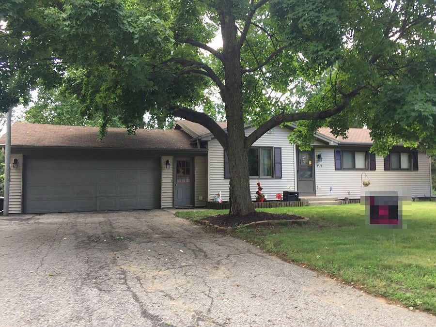 1st image of 4523 Bonanza Dr NE
