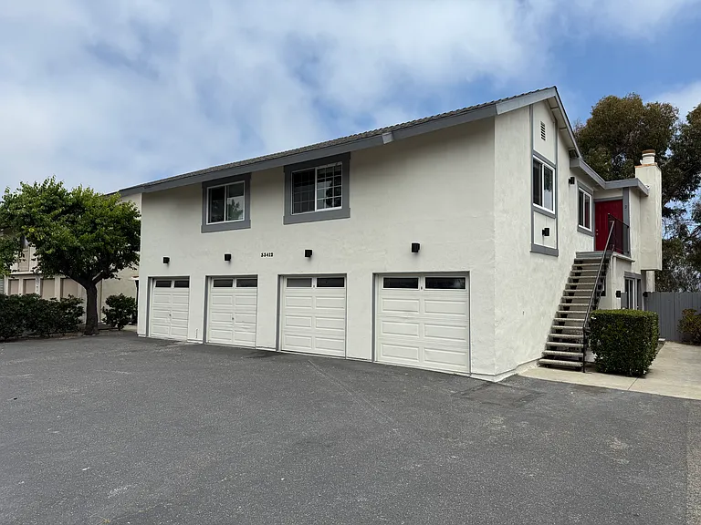 33412 Cheltam Way #D — Photo 1
