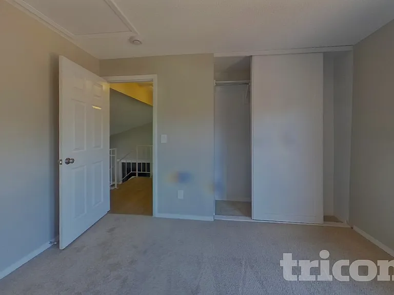 1721 S Genoa Way — Photo 7