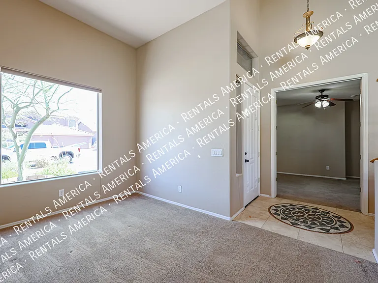 3117 W Espartero Way — Photo 7