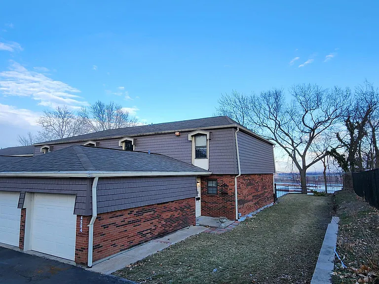 4564 Ohio St — Photo 3