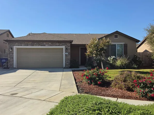 1317 W Kenny Thompson Ct, Hanford, CA 93230