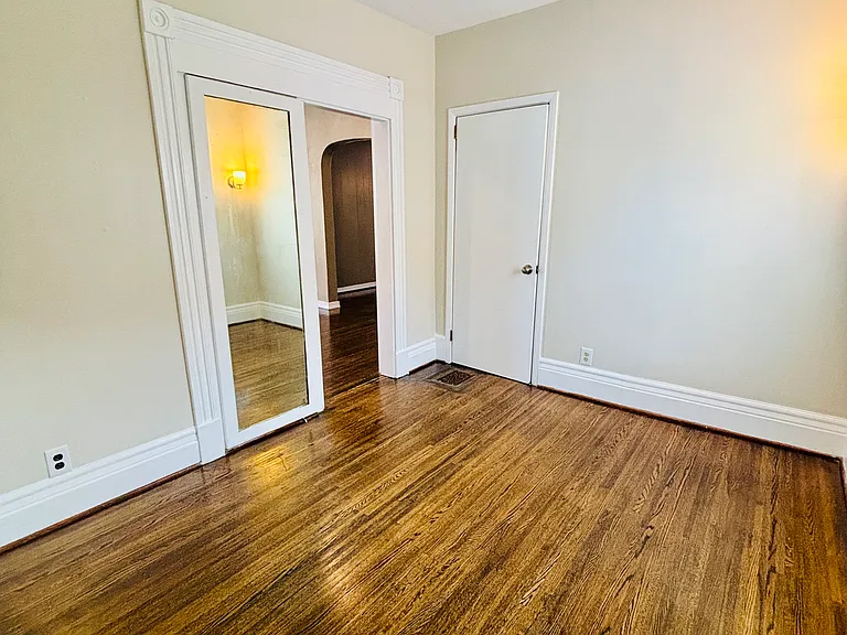 77 Caroline St #1 — Photo 19