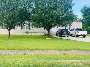 1065 Melrose Dr, Breaux Bridge, LA 70517