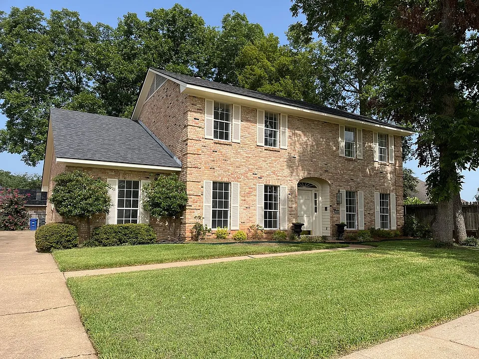 500 S Dresden Ct