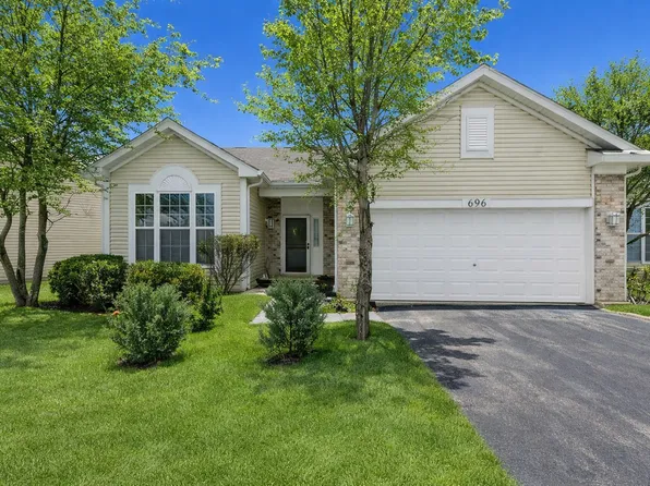 696 S Wellston Ln, Romeoville, IL 60446