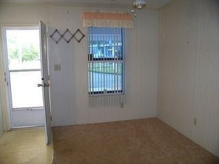 2nd image of 34 Lake Pointe Dr