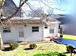 17 1st St, Brick, NJ 08724