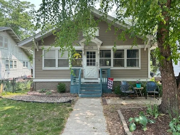 675 34th St, Des Moines, IA 50312