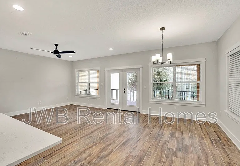 8859 Amalfi Ct — Photo 8