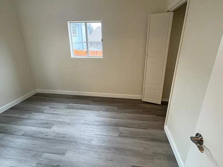 Right side bedroom, from the entry doorway
