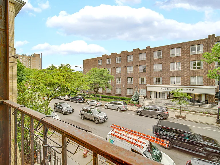 819 W Lawrence Ave #2 — Photo 22