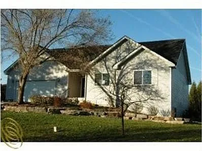 2480 Lea Ln photo 1