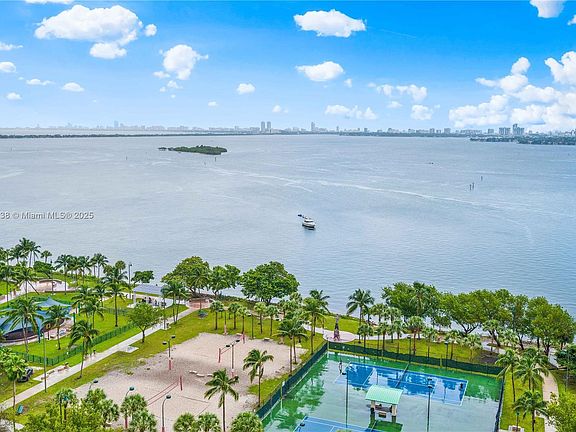 2nd image of 1750 N Bayshore Dr APT 1801