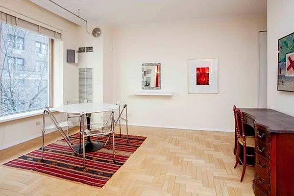 Rented by Reuveni LLC | media 25