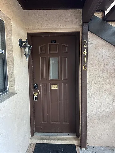 2416 SE Garden Ter #203 Photo 1