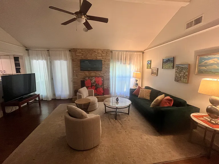 2602 Campden Dr — Photo 8