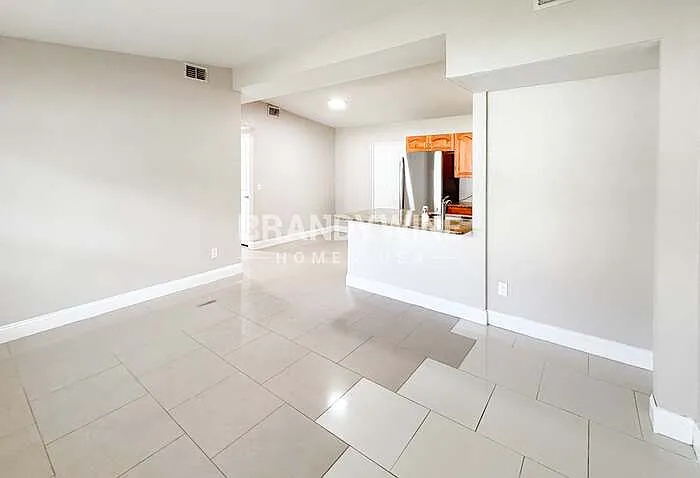 2145 Bourget Dr — Photo 6