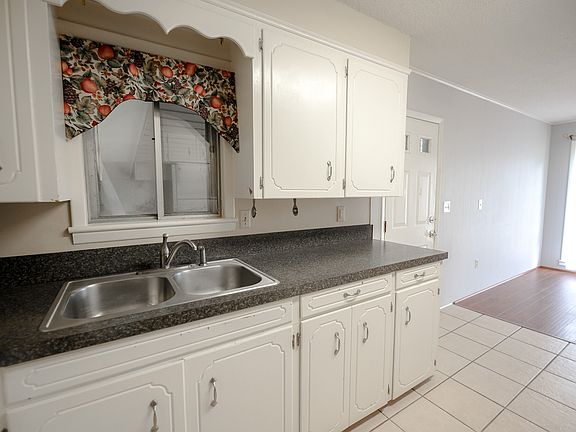 5th image of 508 Dixie Dr