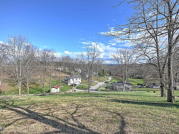 5th image of Hillside Dr
