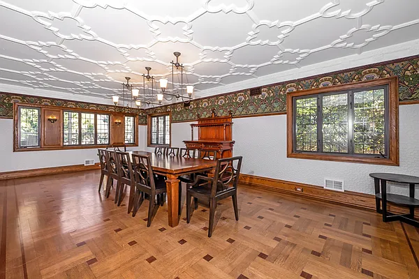 Sold by Trebach Realty | media 8