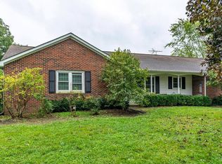 9423 Alkire Rd, Grove City, OH 43123