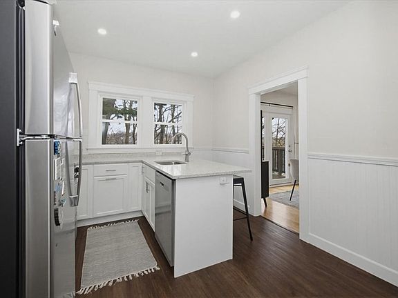 5th image of 36 Eagle Rd